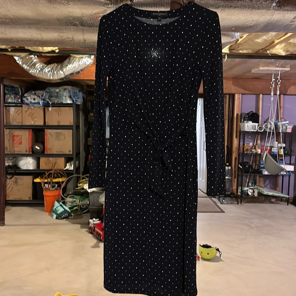 Banana Republic Factory Navy dress with white dots